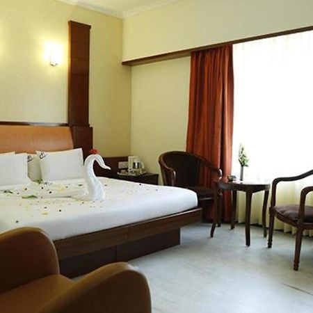 Fabhotel Prime Chennai Deluxe Exterior foto