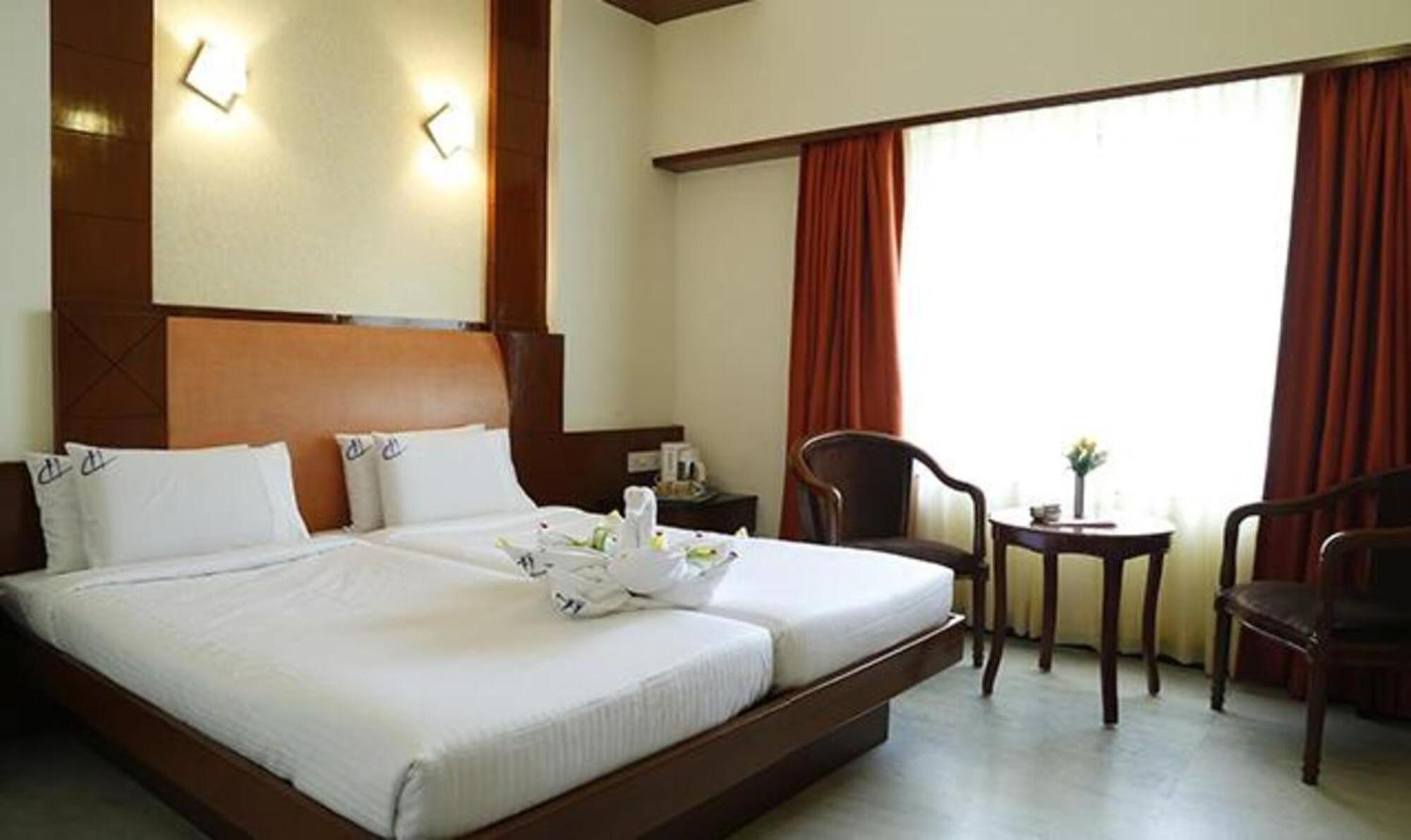 Fabhotel Prime Chennai Deluxe Exterior foto